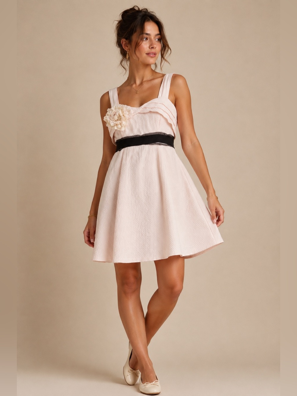 Anthropologie Deletta‎ Y2K Cream Floral Applique Babydoll Mini Dress M